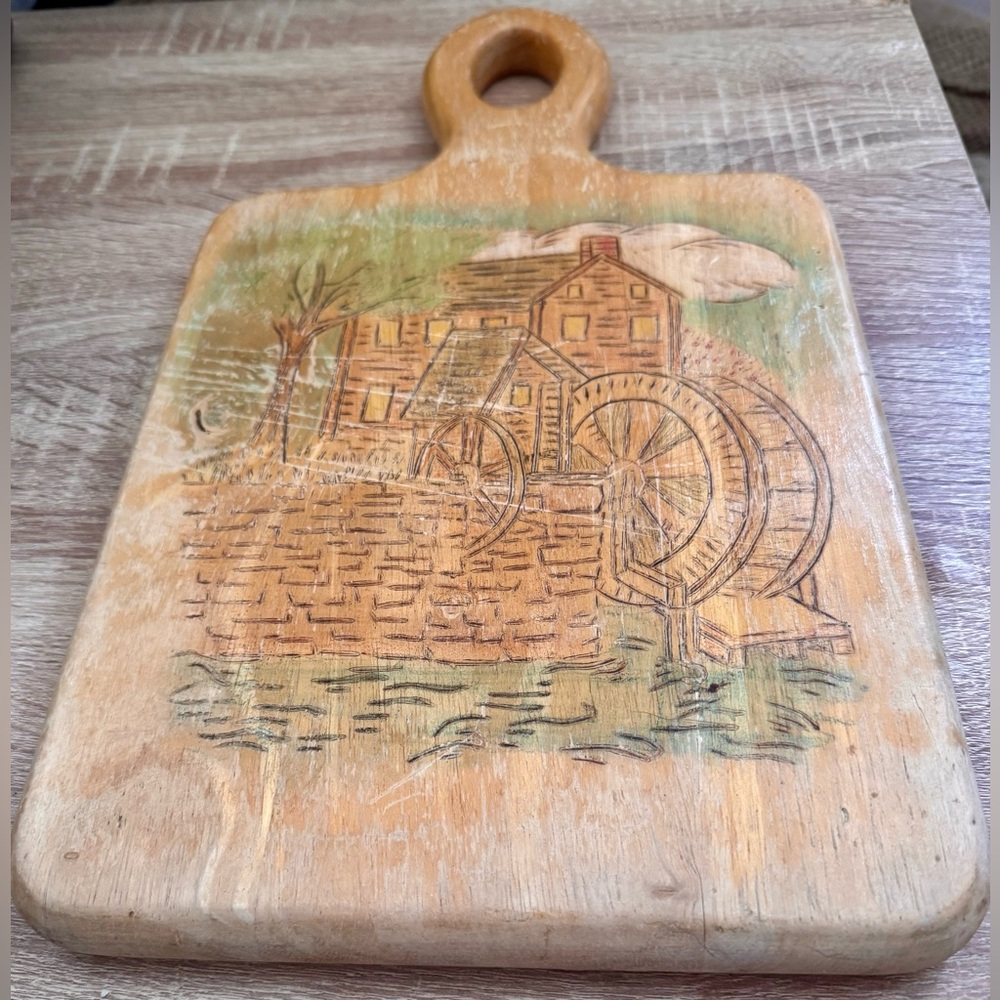 Vintage Wooden Cutting Board - Picture 2 of 2